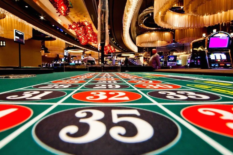 Kéo dài thời gian thí điểm cho người Việt vào chơi casino